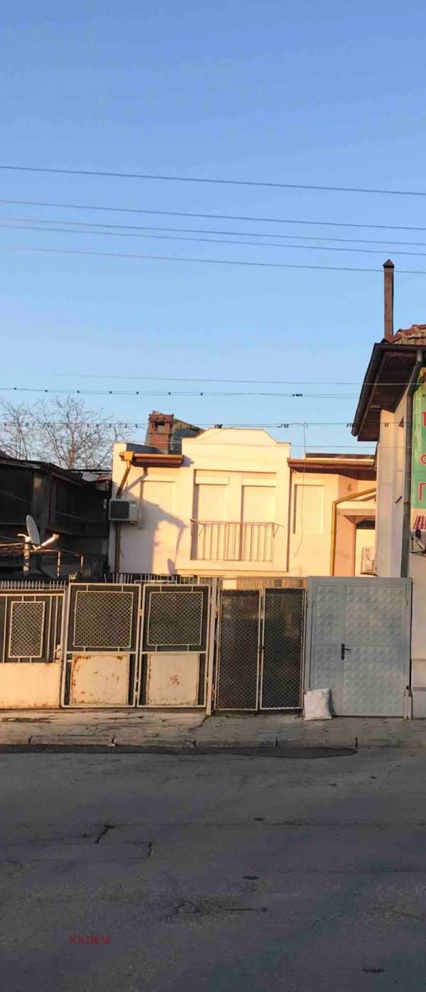 Продава бизнес имот, гр. кюстендил, център