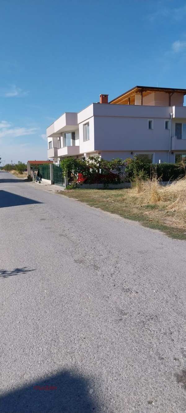 Продава парцел, гр. пловдив, коматево