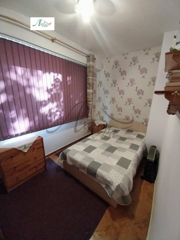 Дава под наем  2-стаен град Шумен, Добруджански
      50 кв.м