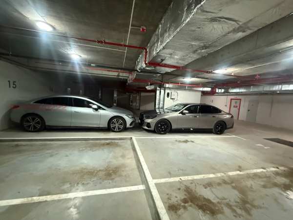 Дава под наем гараж, паркомясто, гр. русе, център