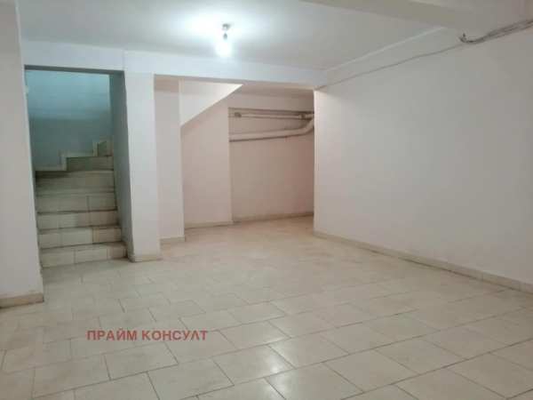 Дава под наем магазин, гр. пловдив, съдийски