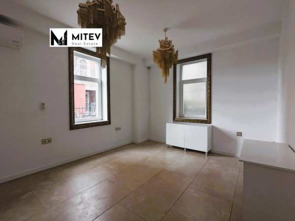 Дава под наем офис, гр. пловдив, център