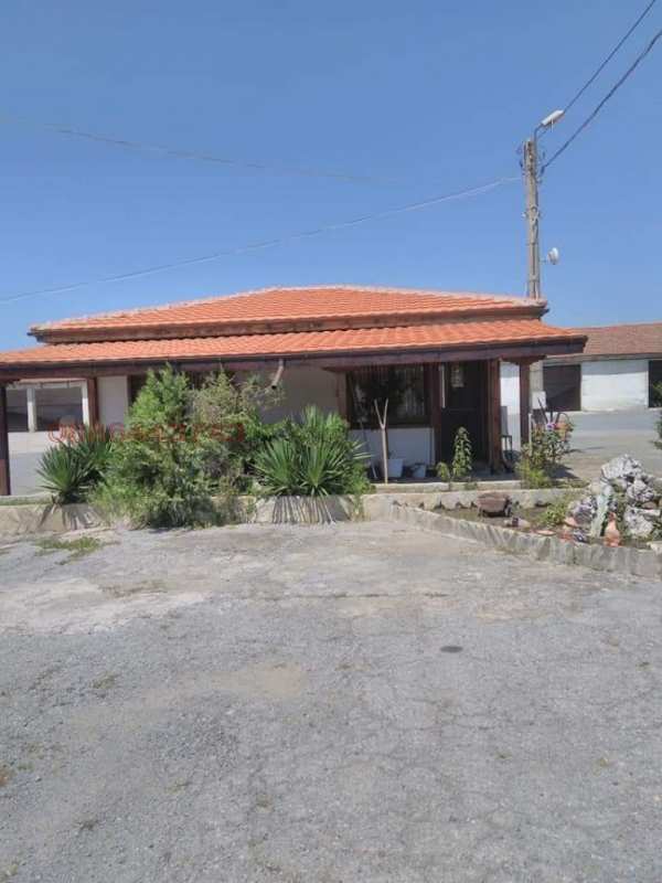 Дава под наем пром. помещение, гр. нова загора, област сливен