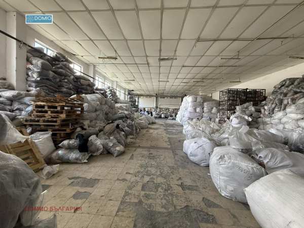 Дава под наем пром. помещение, с. слънчево, област варна