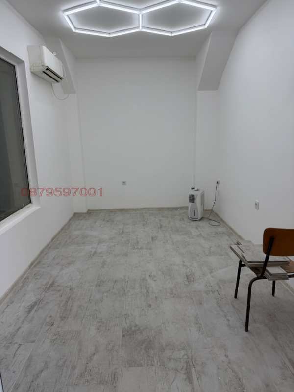 Дава под наем офис, гр. варна, център