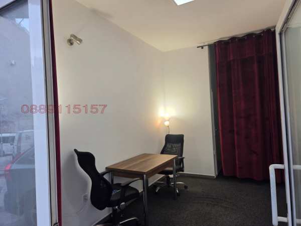 Дава под наем офис, гр. пловдив, център