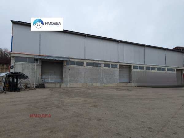 Дава под наем склад, гр. велико търново, промишлена зона - запад