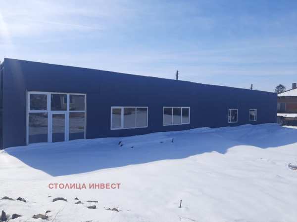 Дава под наем склад, с. семерджиево, област русе