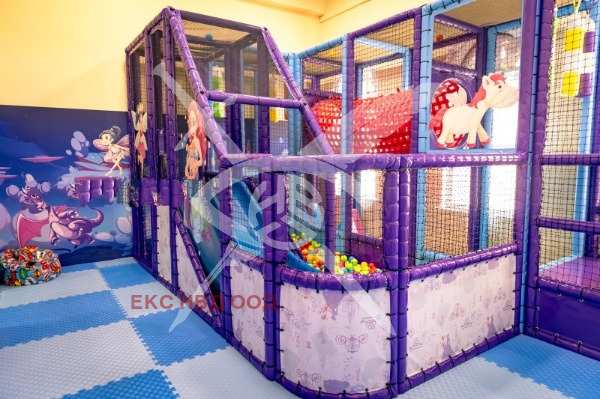 Дава под наем бизнес имот, гр. пловдив, център