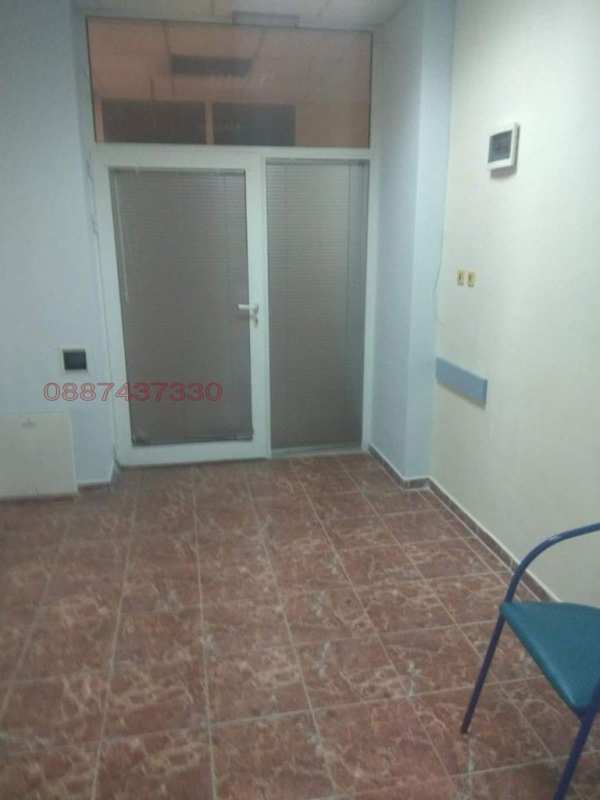 Дава под наем офис, гр. русе, център