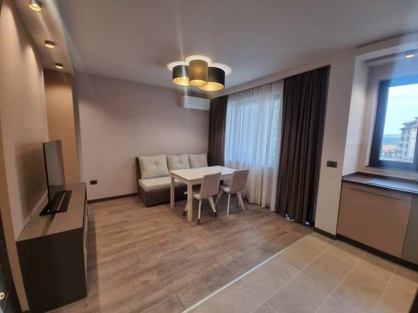 Дава под наем 2-стаен, гр. велико търново, център