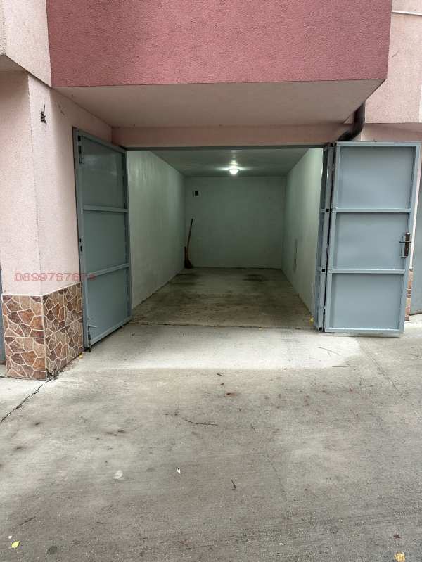 Дава под наем гараж, паркомясто, гр. пловдив, кючук париж