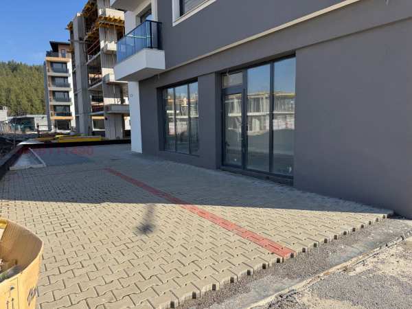 Дава под наем офис, гр. перник, ладовица