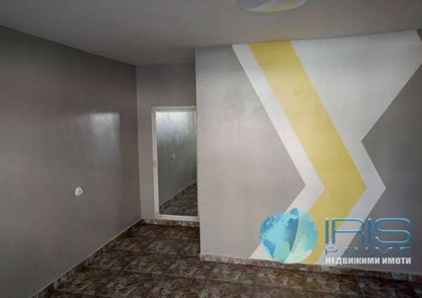 Дава под наем офис, гр. шумен, център