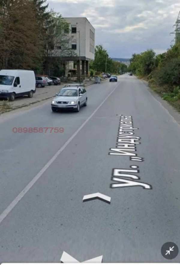 Дава под наем място, гр. шумен, тракия