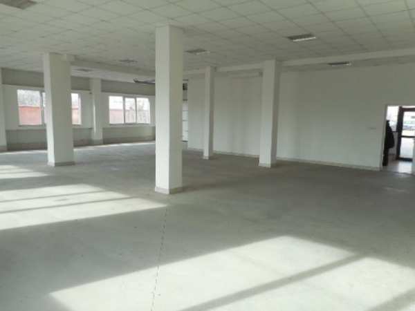 Дава под наем склад, гр. стара загора, индустриална зона - запад