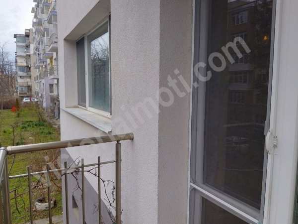 Дава под наем 3-стаен, гр. велико търново, център