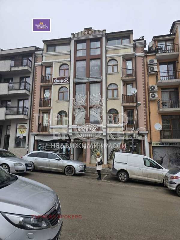 Дава под наем офис, гр. велико търново, център