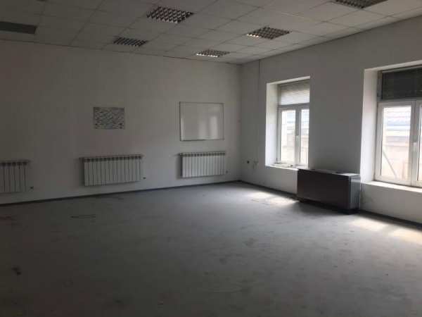 Дава под наем офис, гр. велико търново, център