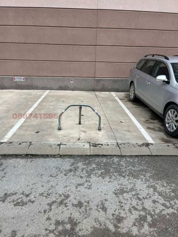 Дава под наем  гараж, паркомясто град Велико Търново, Акация
      21 кв.м