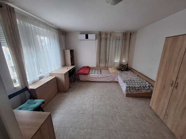 Дава под наем 3-стаен, гр. велико търново, център