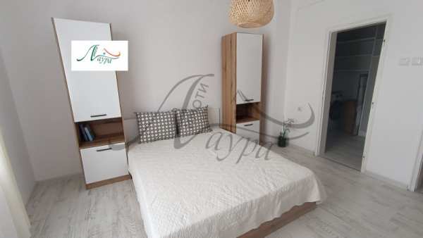 Дава под наем 2-стаен, гр. шумен, център