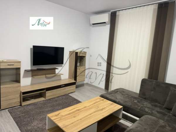 Дава под наем  3-стаен град Шумен, Център
      70 кв.м