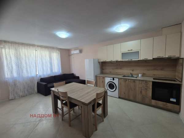 Дава под наем  2-стаен град Велико Търново, Акация
      55 кв.м