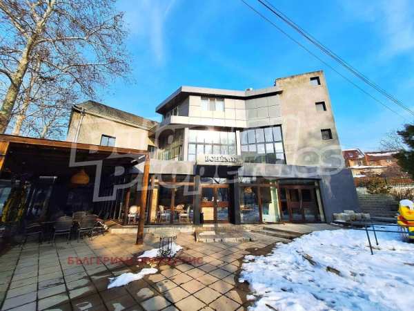 Продава хотел, гр. свищов, област велико търново