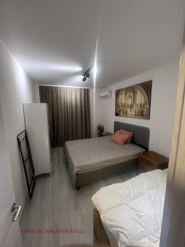 Продава 2-стаен, гр. пловдив, център