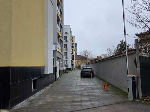 Продава гараж, паркомясто, гр. пловдив, христо смирненски