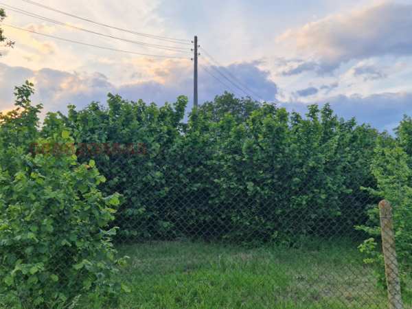 Продава бизнес имот, с. караманите, област варна