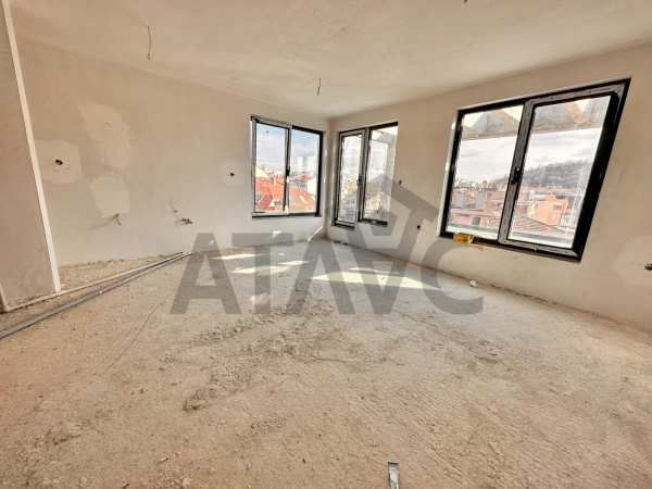 Продава 3-стаен, гр. пловдив, център