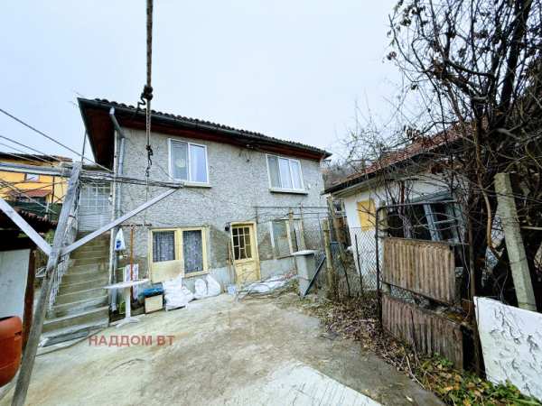 Продава къща, гр. велико търново, варуша