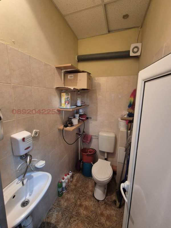 Продава магазин, гр. пловдив, център