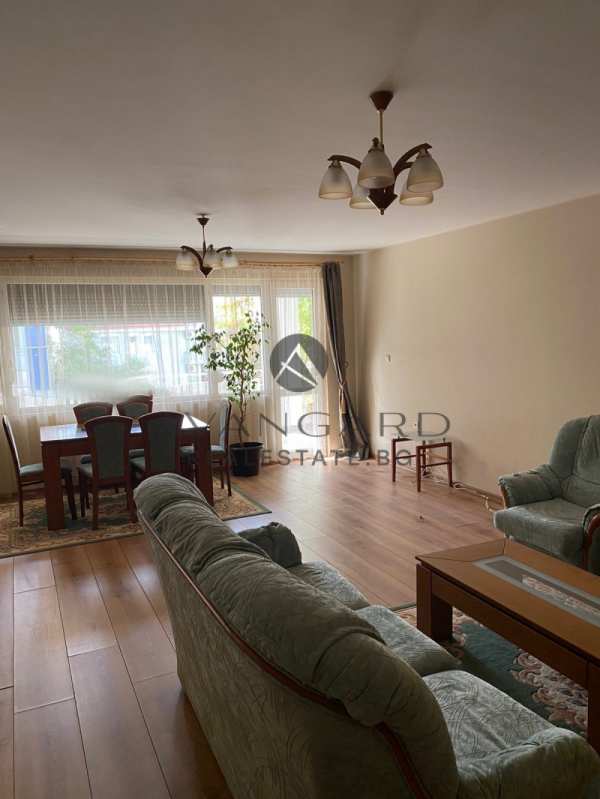 Продава 4-стаен, гр. пловдив, център