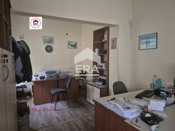 Продава пром. помещение, гр. сливен, комлука