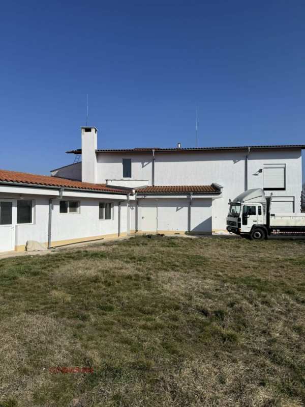 Продава бизнес имот, с. бата, област бургас