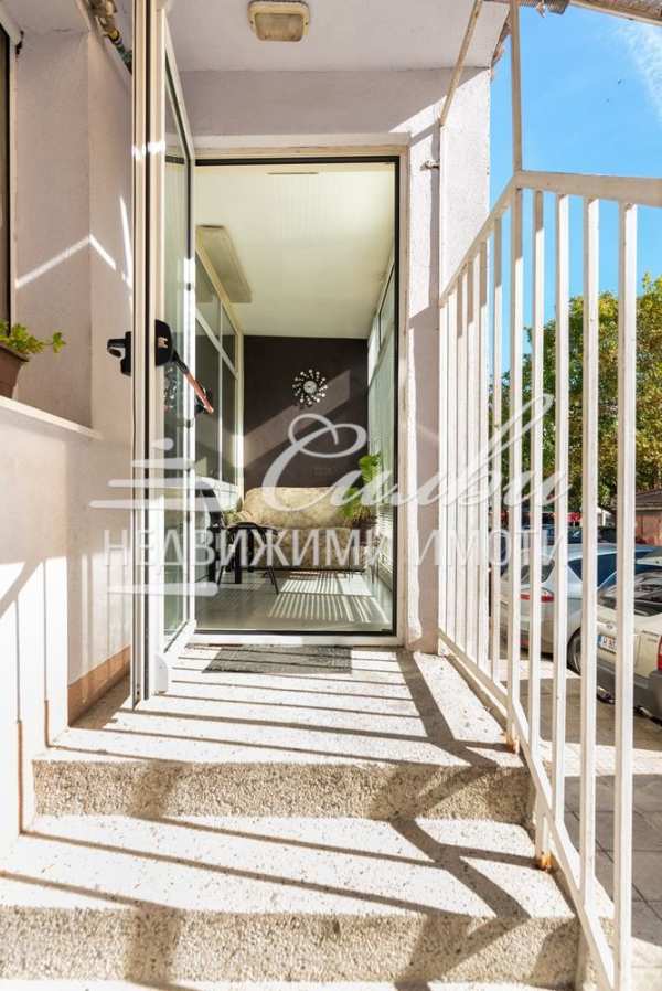 Продава магазин, гр. шумен, център