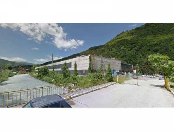 Продава бизнес имот, гр. етрополе, област софия област