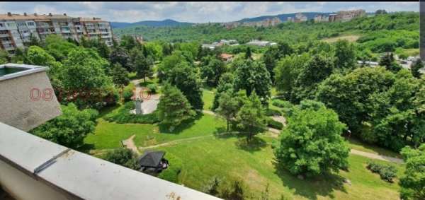 Продава 4-стаен, гр. велико търново, център