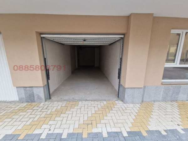 Продава склад, гр. пловдив, остромила