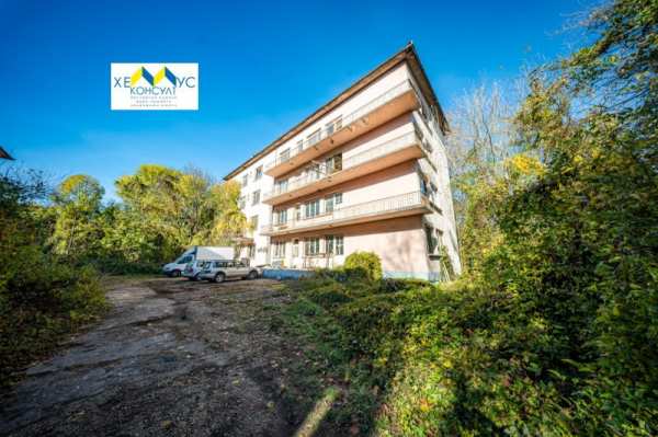 Продава бизнес имот, с. орешак, област ловеч