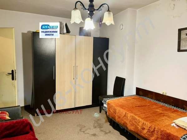 Продава  2-стаен град Велико Търново, Център
      45 кв.м