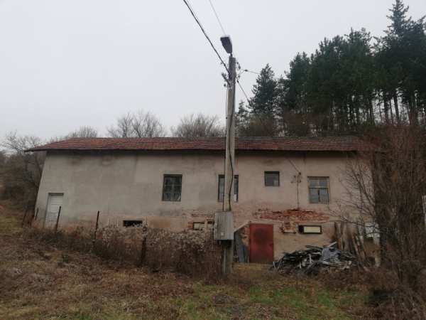 Продава пром. помещение, с. ноевци, област перник