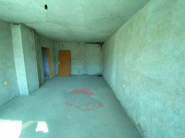 Продава 2-стаен, гр. шумен, математическа гимназия