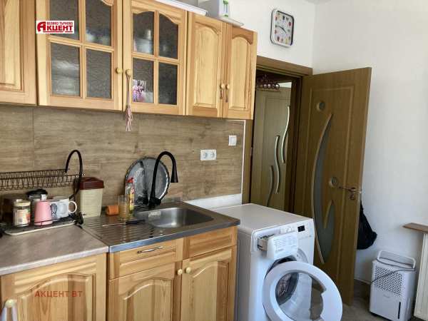 Продава 3-стаен, гр. велико търново, бузлуджа