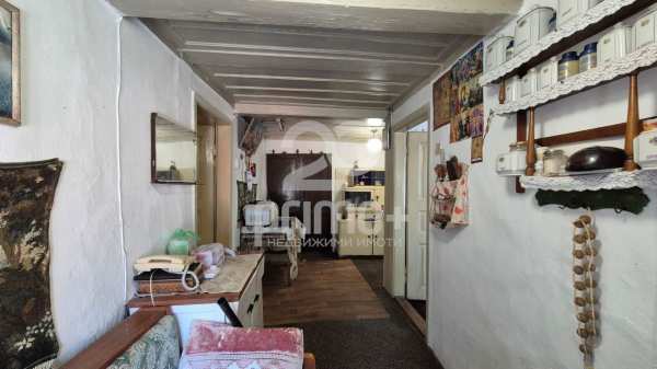 Продава етаж от къща, гр. велико търново, стара част