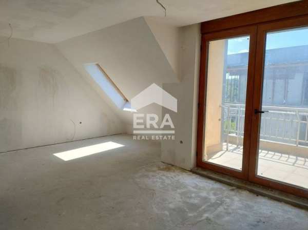 Продава 4-стаен, гр. велико търново, център