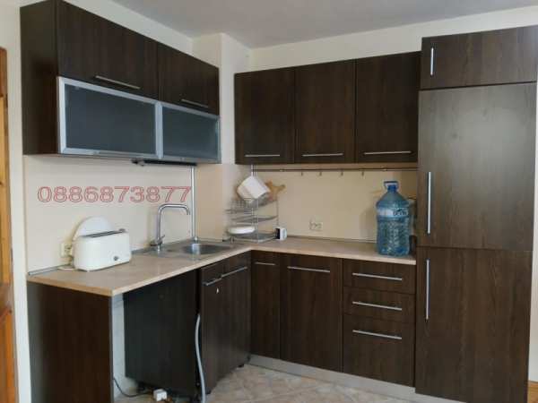 Продава 3-стаен, гр. бургас, възраждане